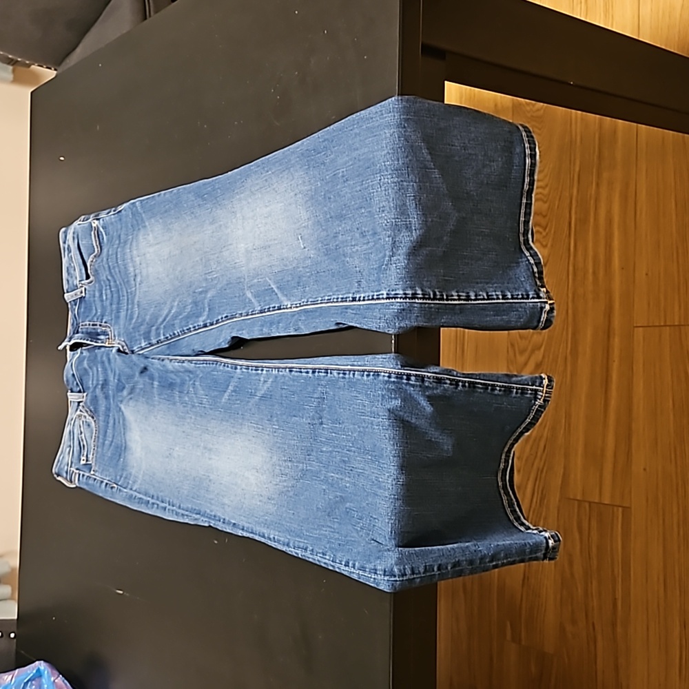 American eagle favorite boyfriend jeans